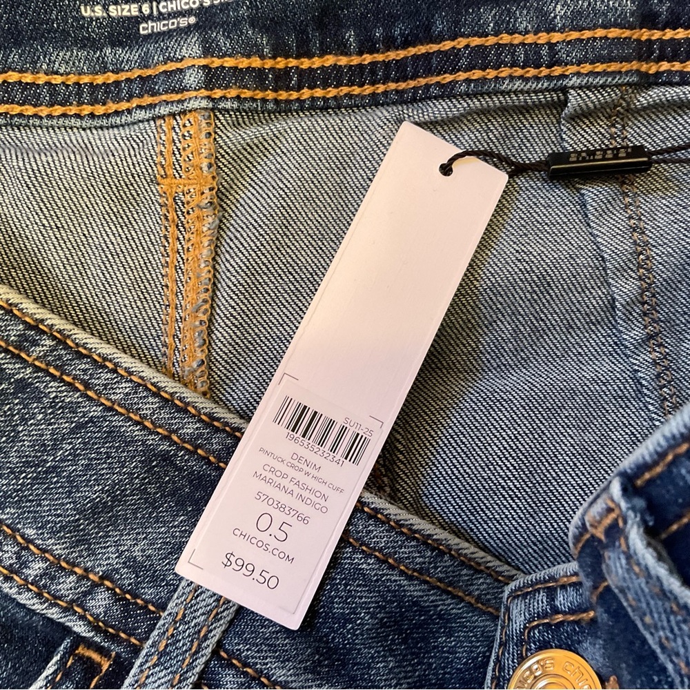 Chico’s Denim Pintuck Crop with High Cuff Jeans - NWT - Size 6 - Picture 8 of 13